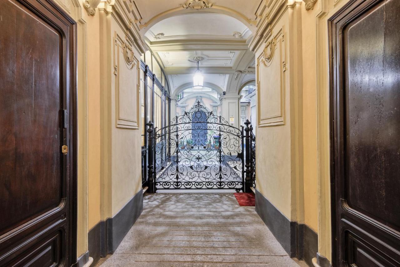 Acadamis -Il Rifugio Dei Mercanti- Piazza Castello Turin Exterior foto