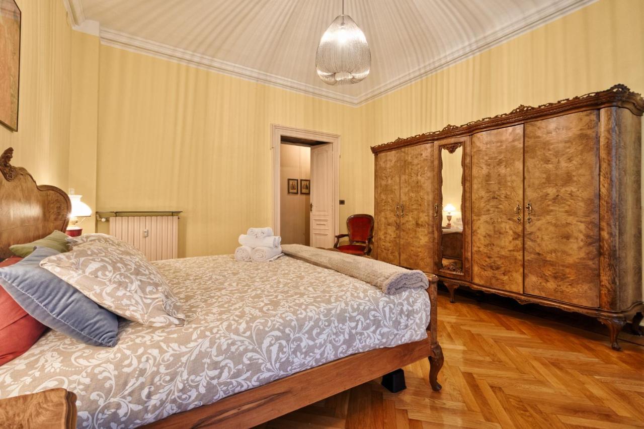 Acadamis -Il Rifugio Dei Mercanti- Piazza Castello Turin Exterior foto